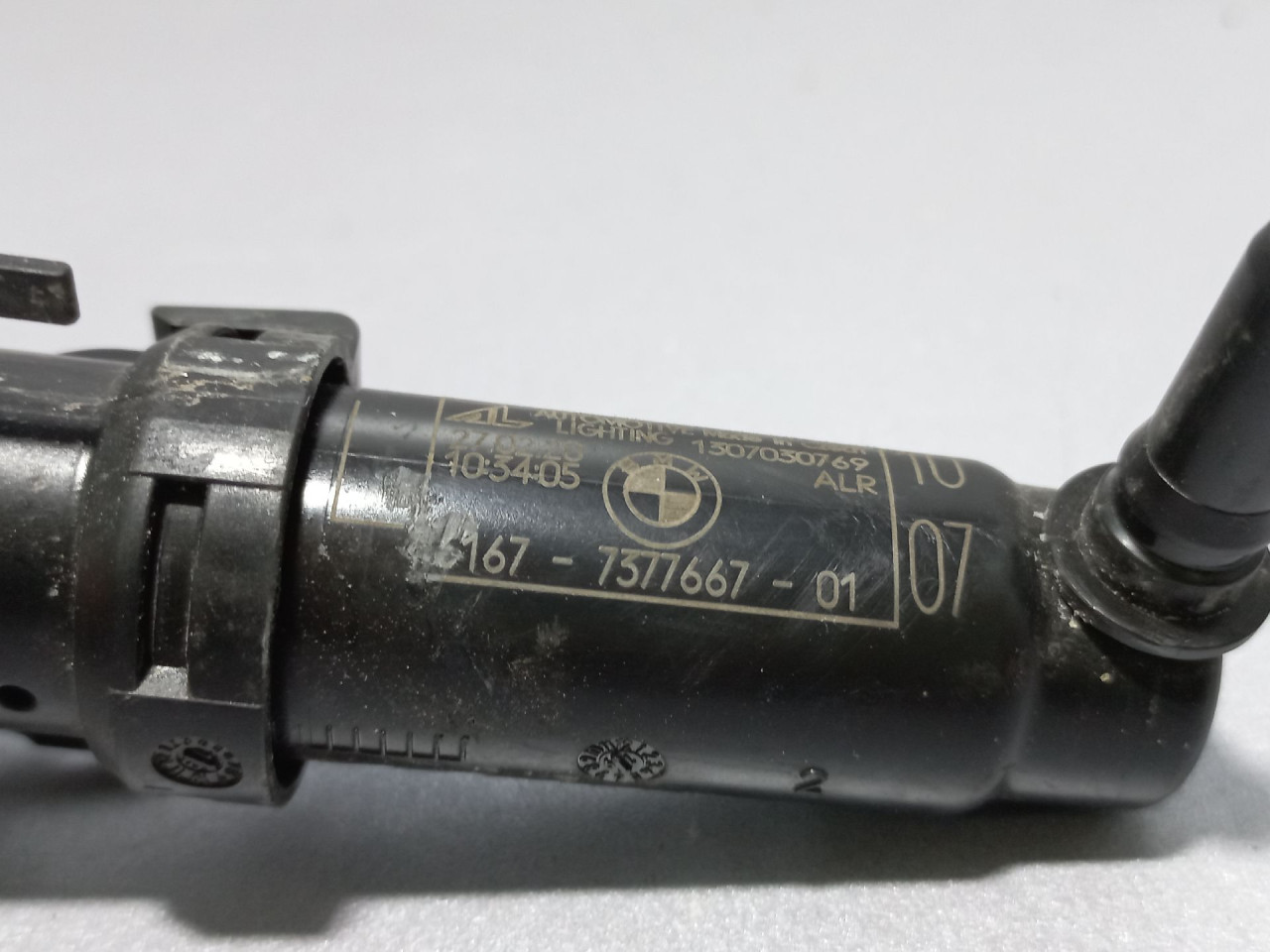 PRSKALICA ZA FAROVE BMW SERIJA 5 (F10/F11) > 13-16 61677377667