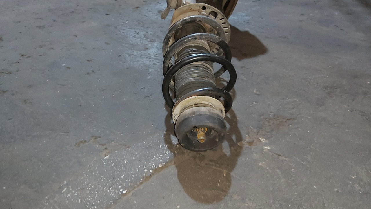 DIJELOVI AMORTIZER VW POLO > 09-14 6R0413031AJ