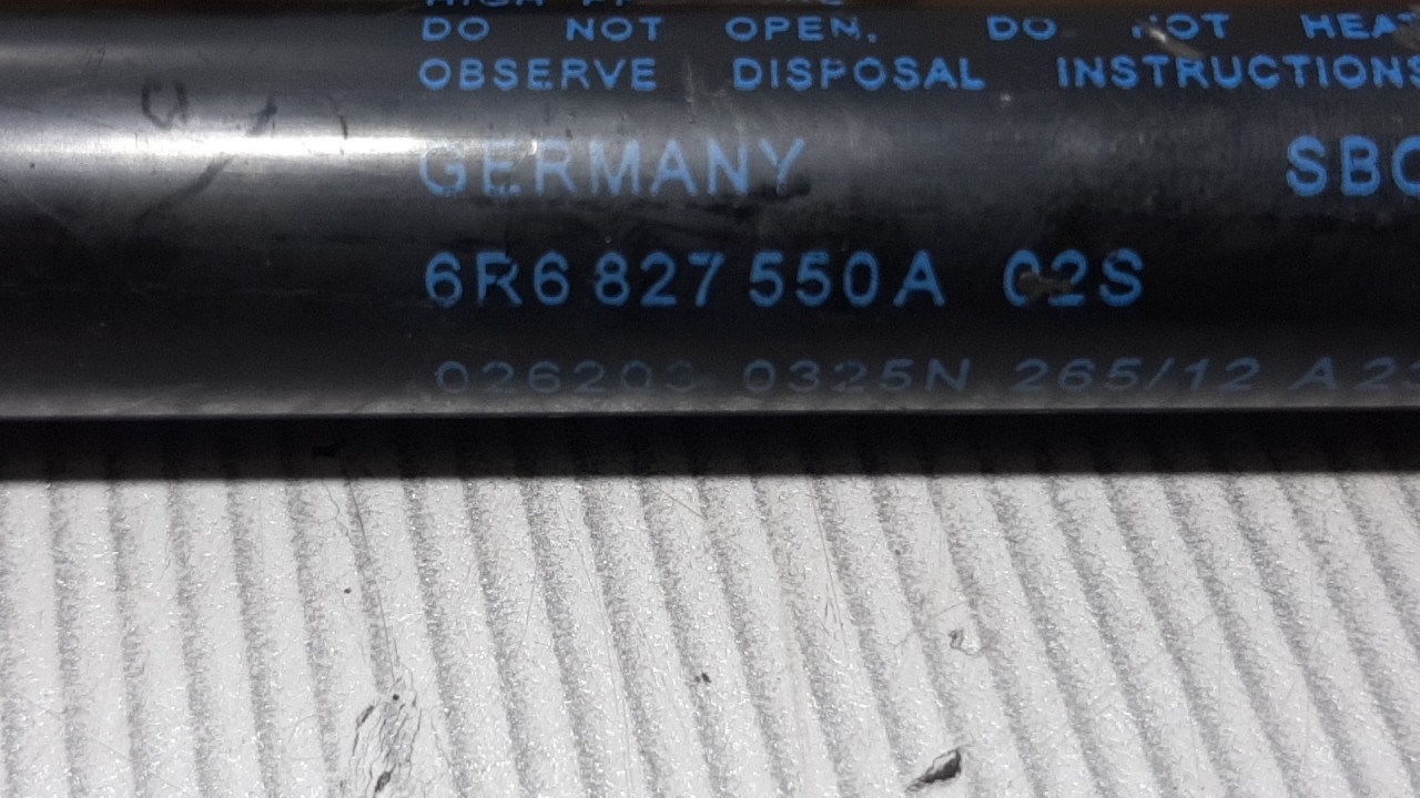 AMORTIZER GEPEKA VW POLO > 09-14 6R6827550A