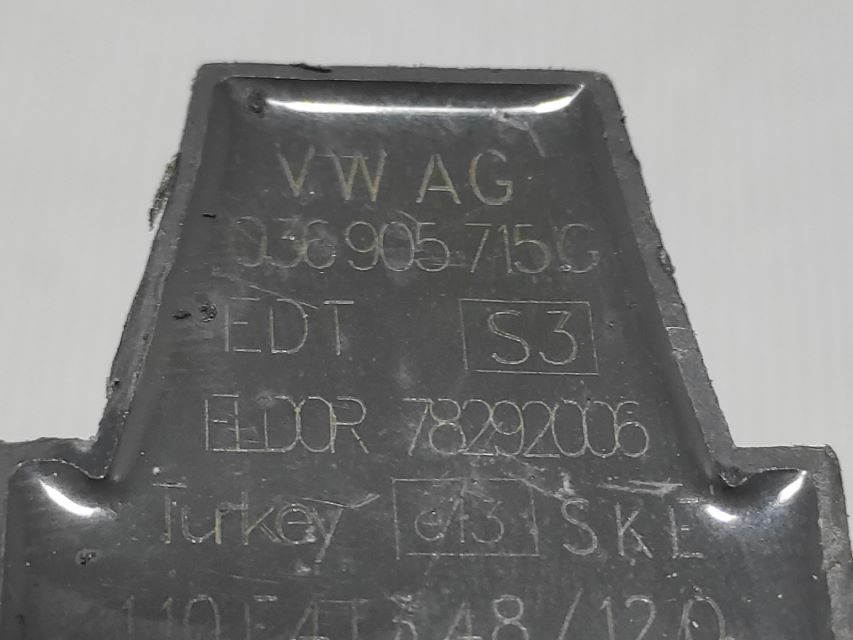 DIJELOVI BOMBINA VW PASSAT B7 > 10-14 036905715G