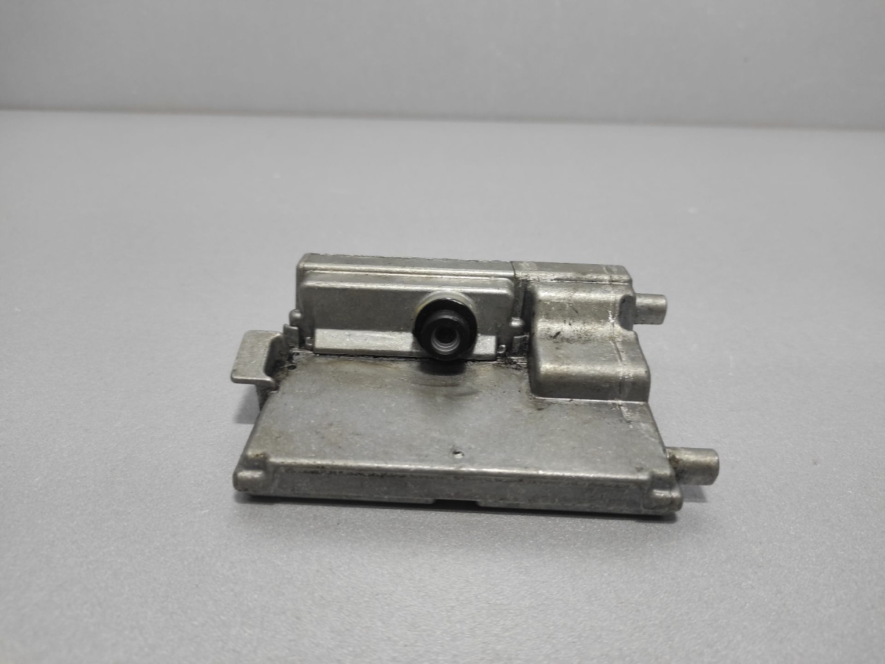 DIJELOVI KAMERA AUDI Q3 > 18- 2Q0980653C