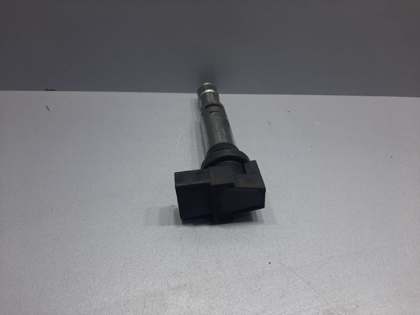 DIJELOVI BOMBINA SKODA FABIA > 07-10 036905715E