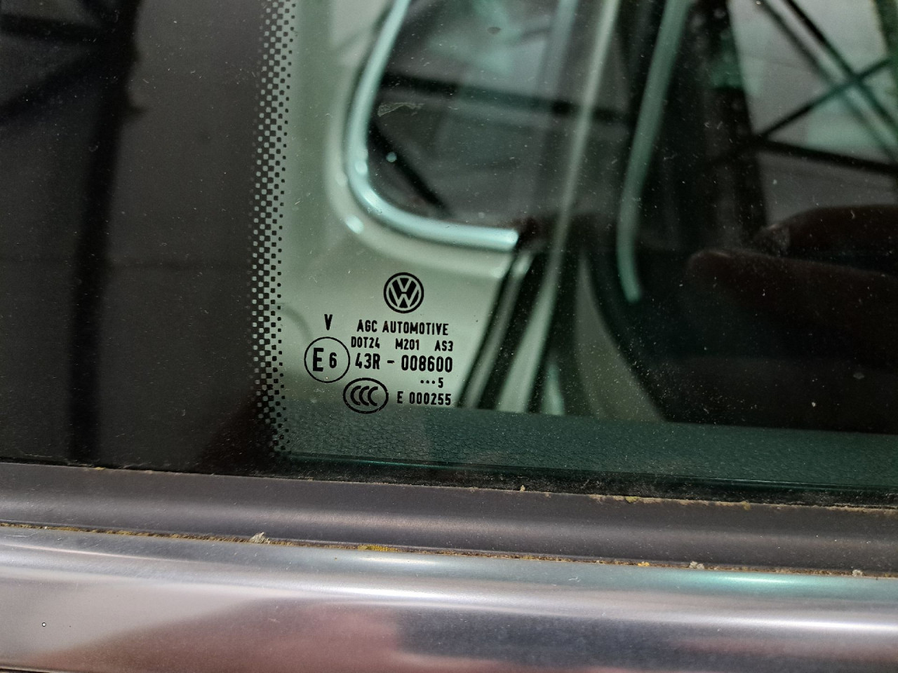 DIJELOVI STAKLO VW TIGUAN > 11-15