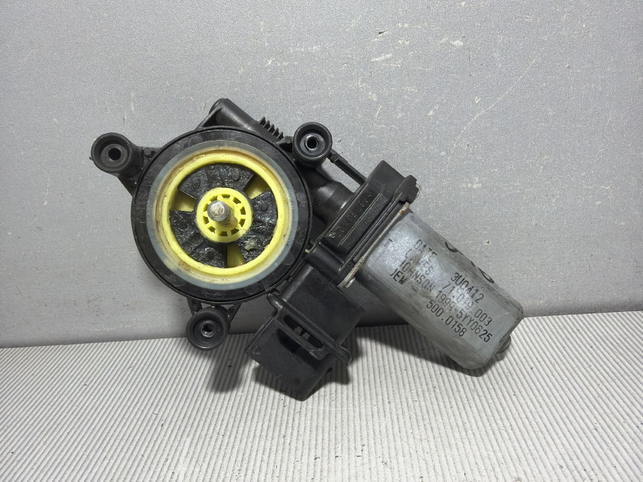 MOTORIC PODIZACA STAKLA BMW X1 (F48) > 15-19 71019003
