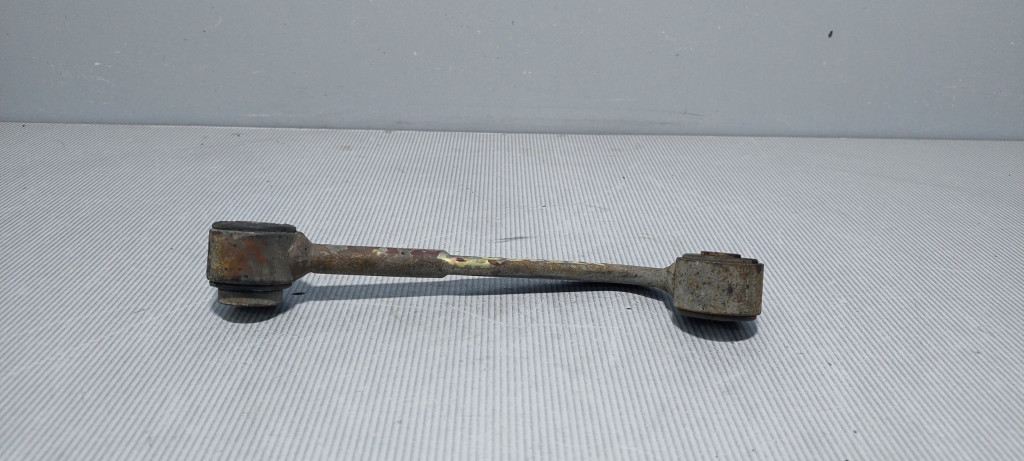 DIJELOVI SPONA MERCEDES C KLASA (W203) > 04-07 A2033200789