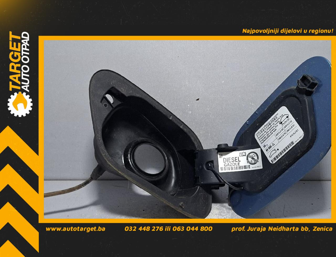 DIJELOVI POKLOPAC REZERVOARA VW GOLF 7 > 12-16 1.6 5G0809857