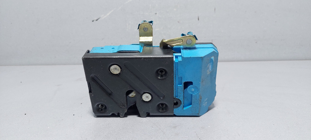 DIJELOVI BRAVA VRATA VOLVO S70/V70 > 00-04 8650544