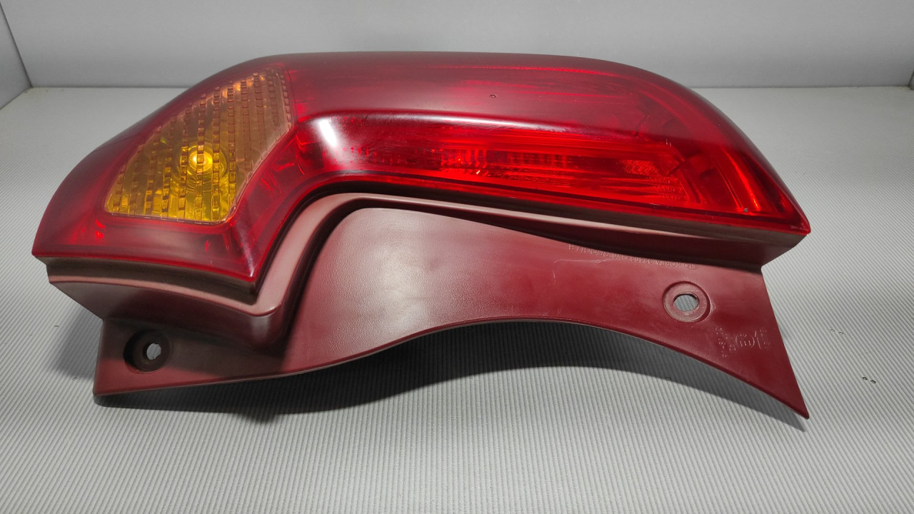 DIJELOVI STOP SVJETLO KIA PICANTO > 15-17 924021Y0