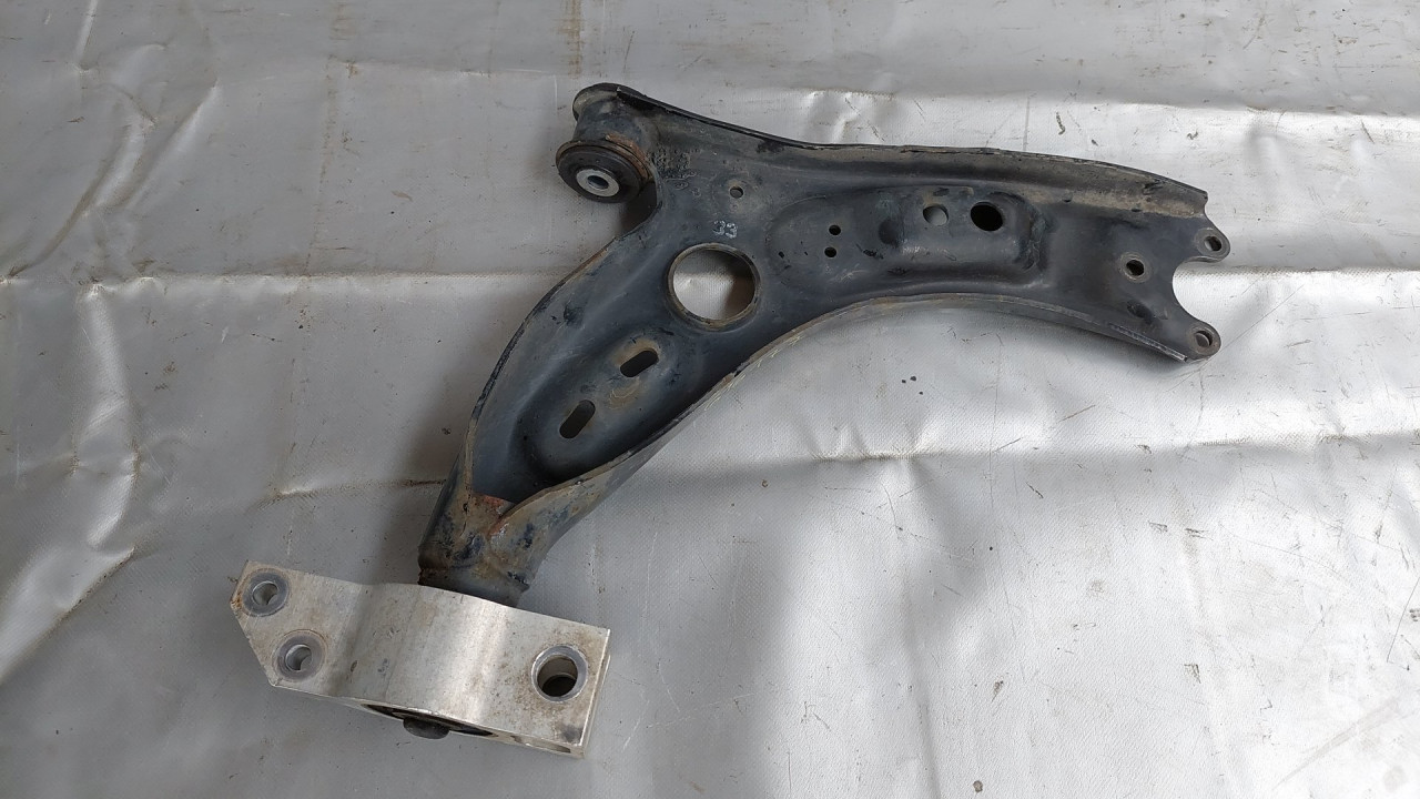 DIJELOVI LAFETA VW TIGUAN > 11-15 5N0407151
