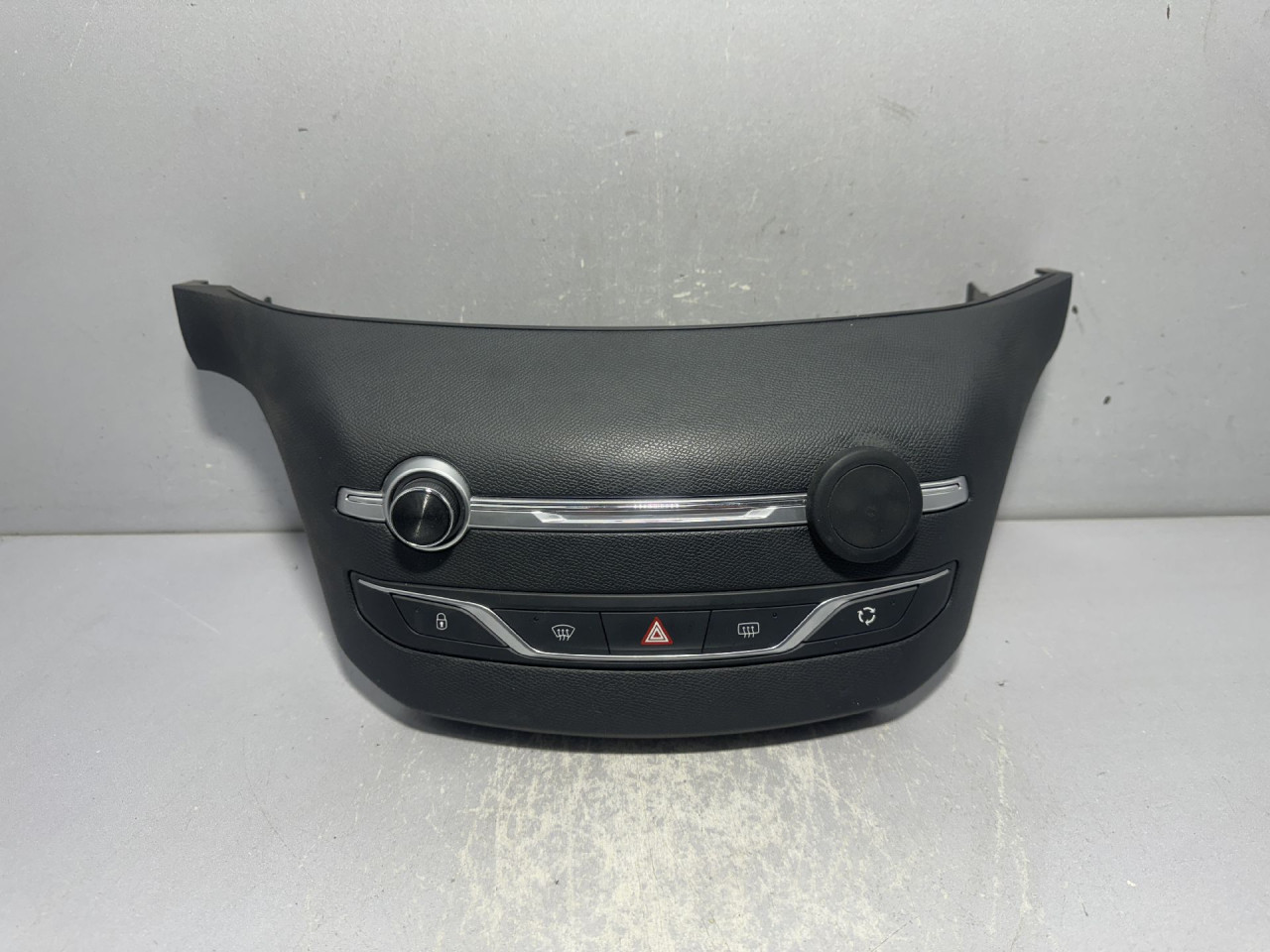 PREKIDACI KLIME PEUGEOT 308 > 17-21 96777660ZD