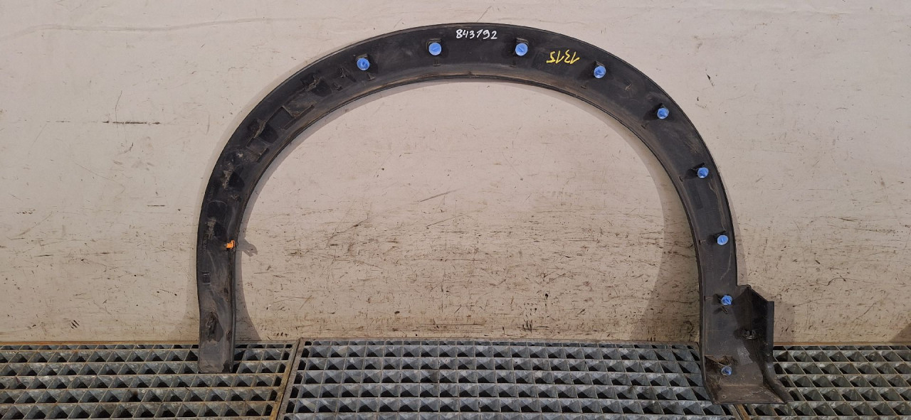 DIJELOVI RUB BLATOBRANA PEUGEOT 3008 > 16-20 9825288877