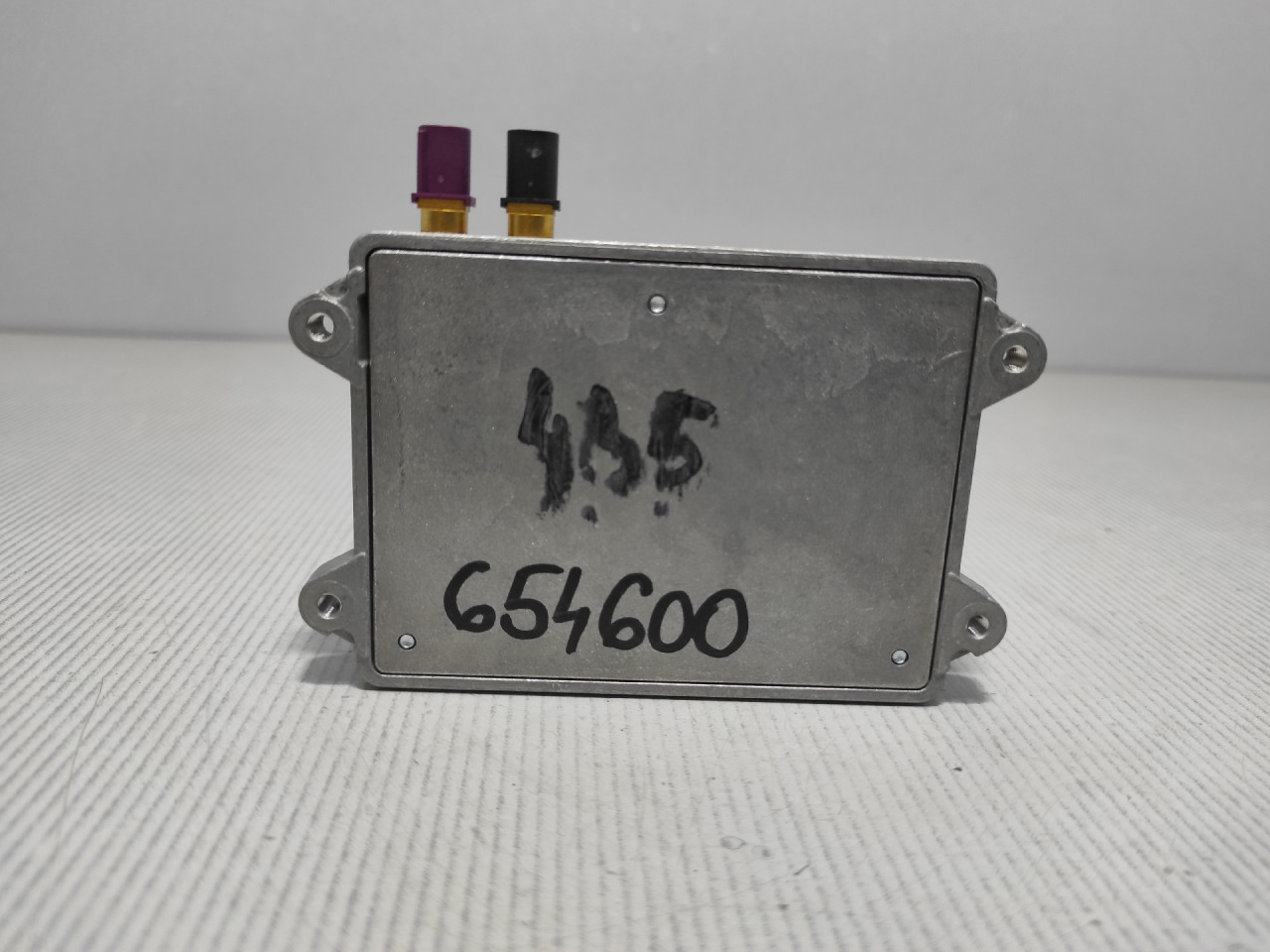 DIJELOVI ANTENA AUDI Q5 > 08-11 8J0035456A