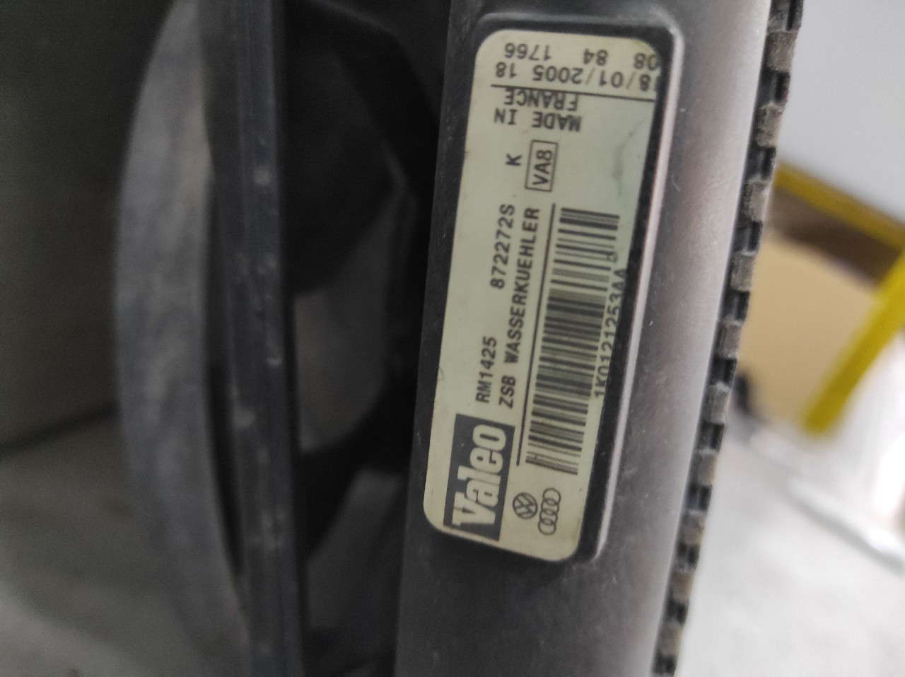 HLADNJAK VODE VW TOURAN > 03-06 1K0121253AA
