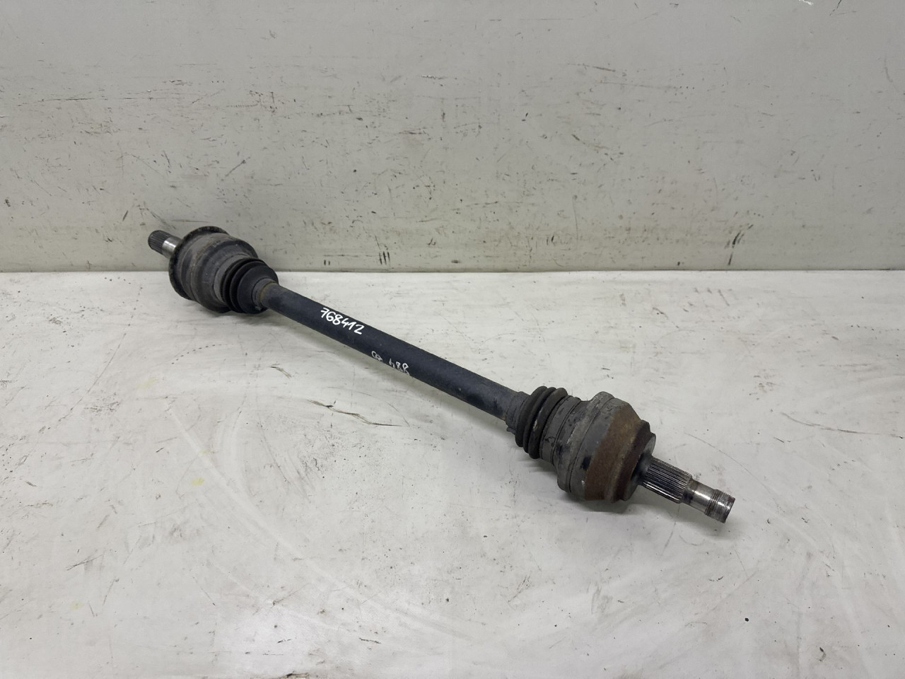 DIJELOVI POLUOSOVINA MERCEDES E KLASA (W213/S213) > 16-23 2.0