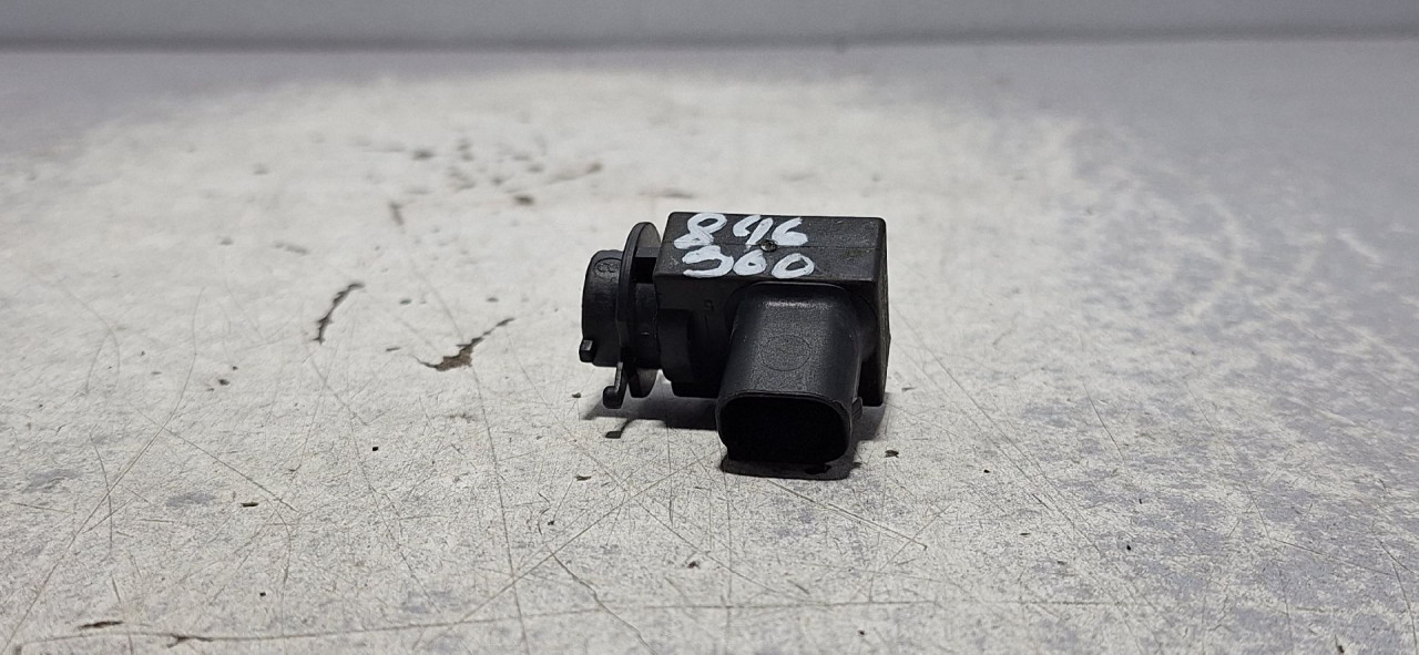 DIJELOVI SENZOR BMW X1 (E84) > 09-12 2.0 9240180