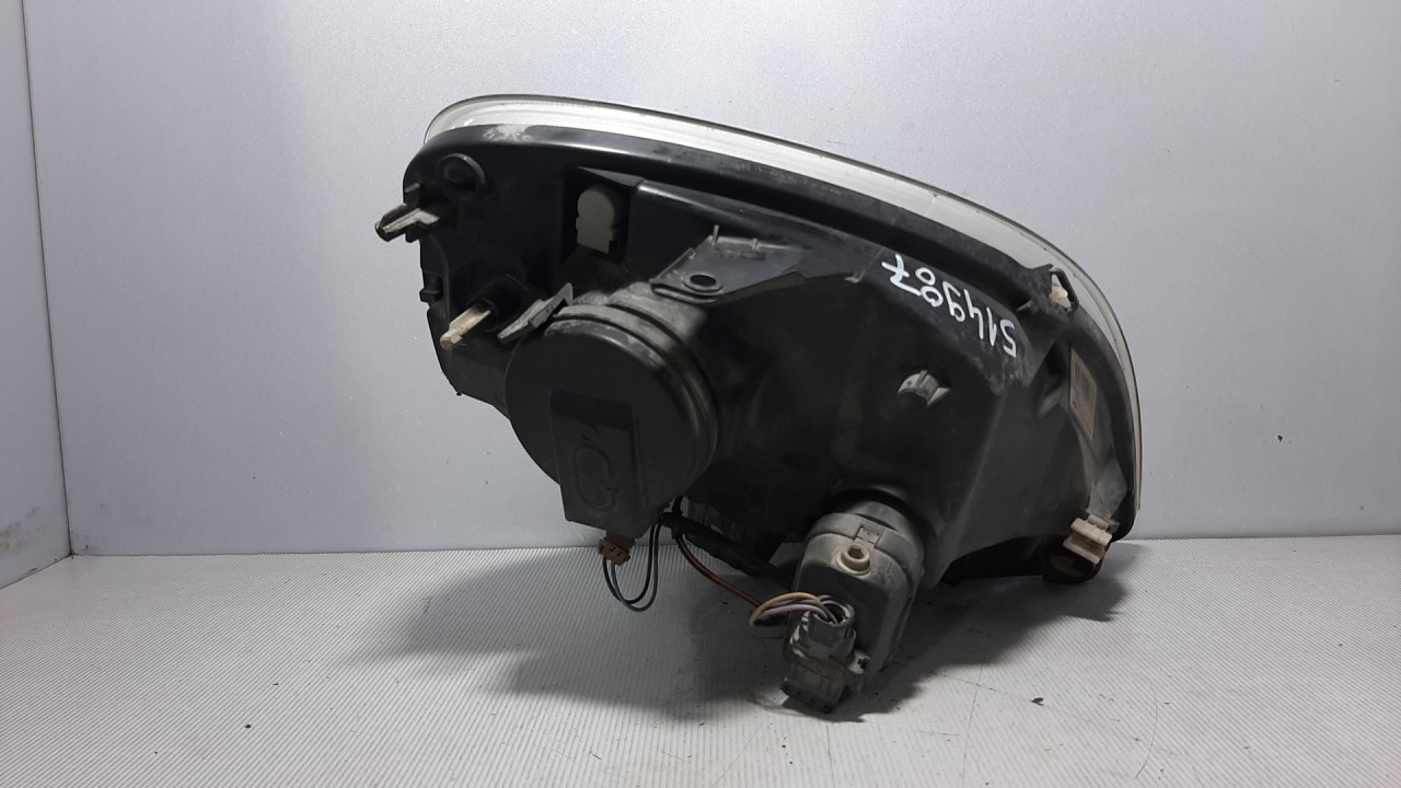 DIJELOVI FAR RENAULT KANGOO > 03-07 8200150614