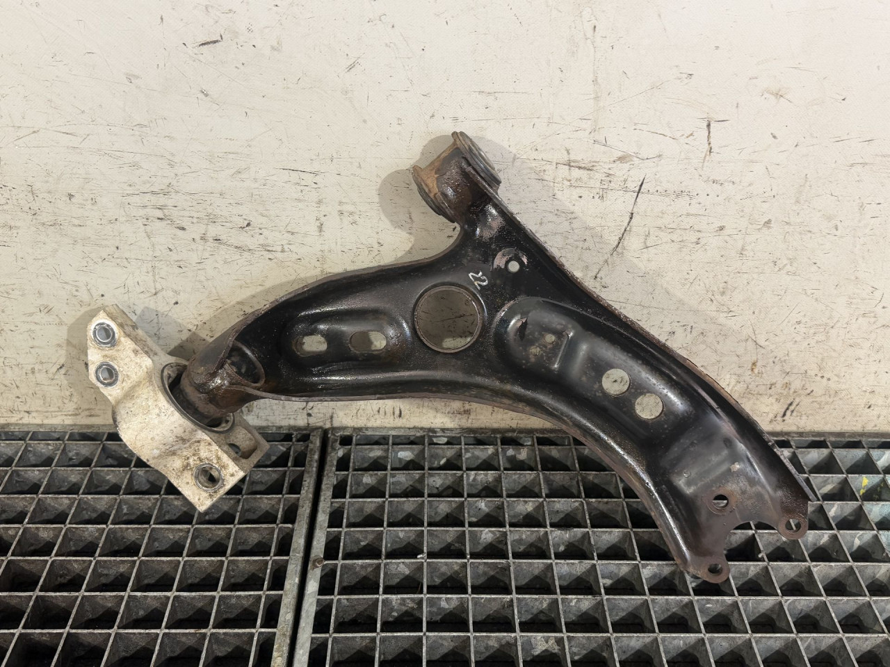 DIJELOVI LAFETA VW PASSAT B7 > 10-14 1K0407165C