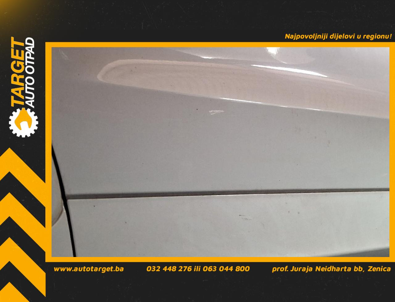 DIJELOVI VRATA AUDI Q3 > 11-15 2.0 8U0833052B