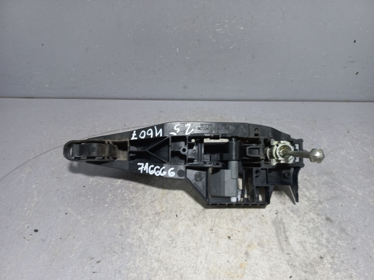 RUCKA VRATA PEUGEOT 207 > 06-09 9672961580