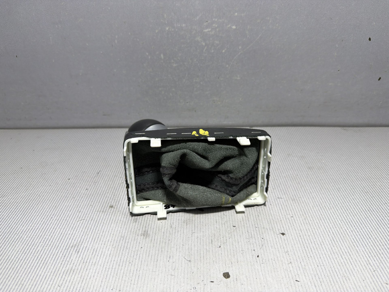 RUCICA MJENJACA AUDI A3 (8V1/8VA) > 12-16 8V2713139G