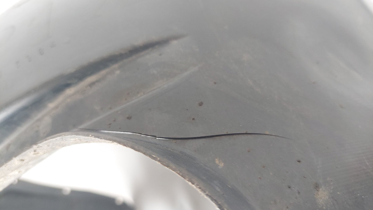 UNUTRASNJI BLATOBRAN VOLVO S40/V50 > 07-12 30678144