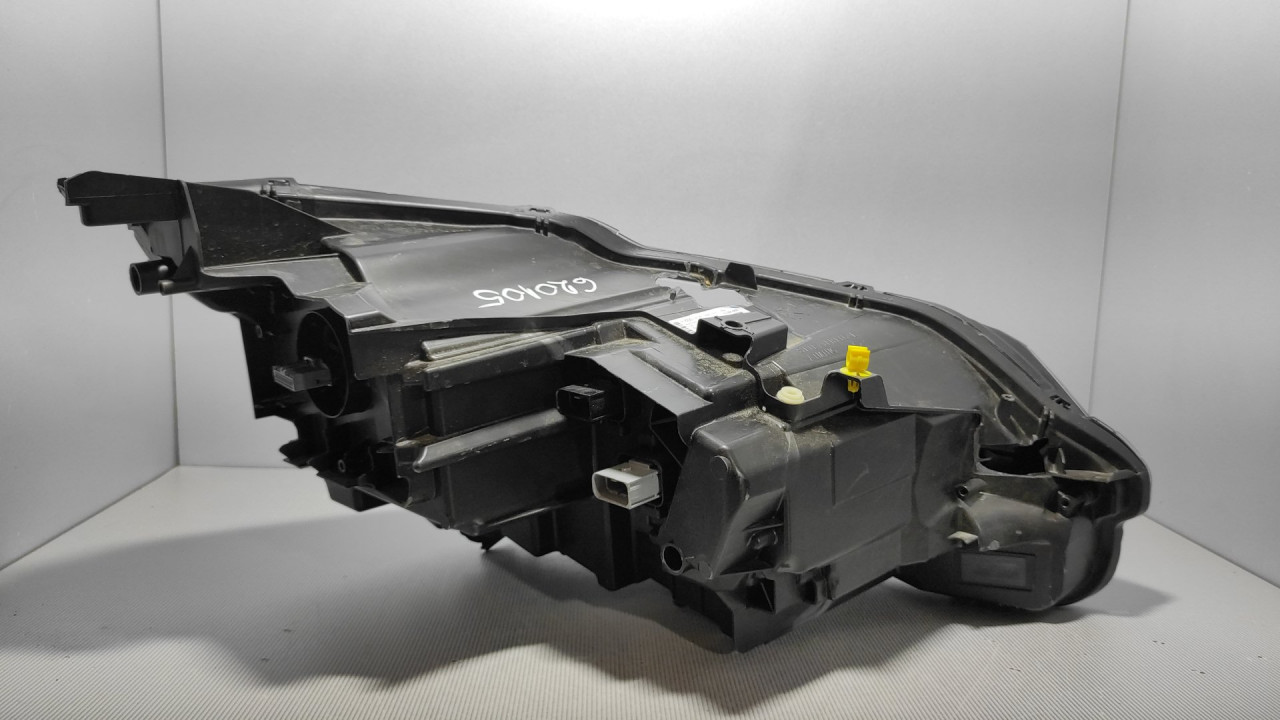 DIJELOVI FAR OSTECEN PEUGEOT 3008 > 20- 9836230280