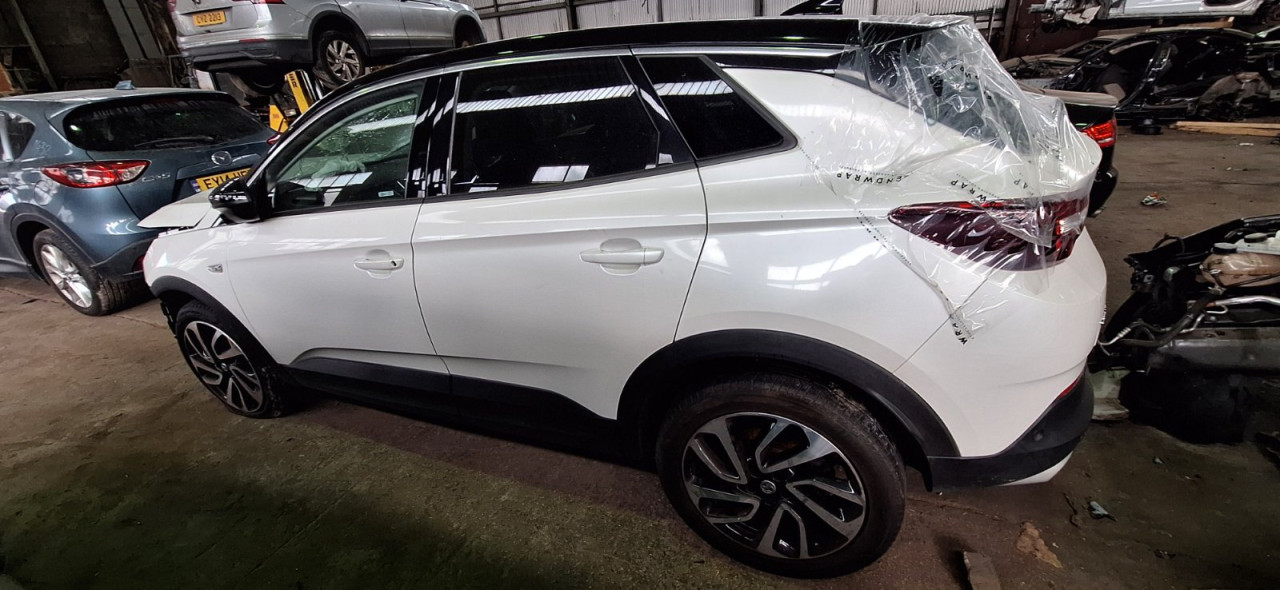 DIJELOVI OPEL GRANDLAND X 2.0 DIZEL 132KW MJENJAC MOTOR DW10FC