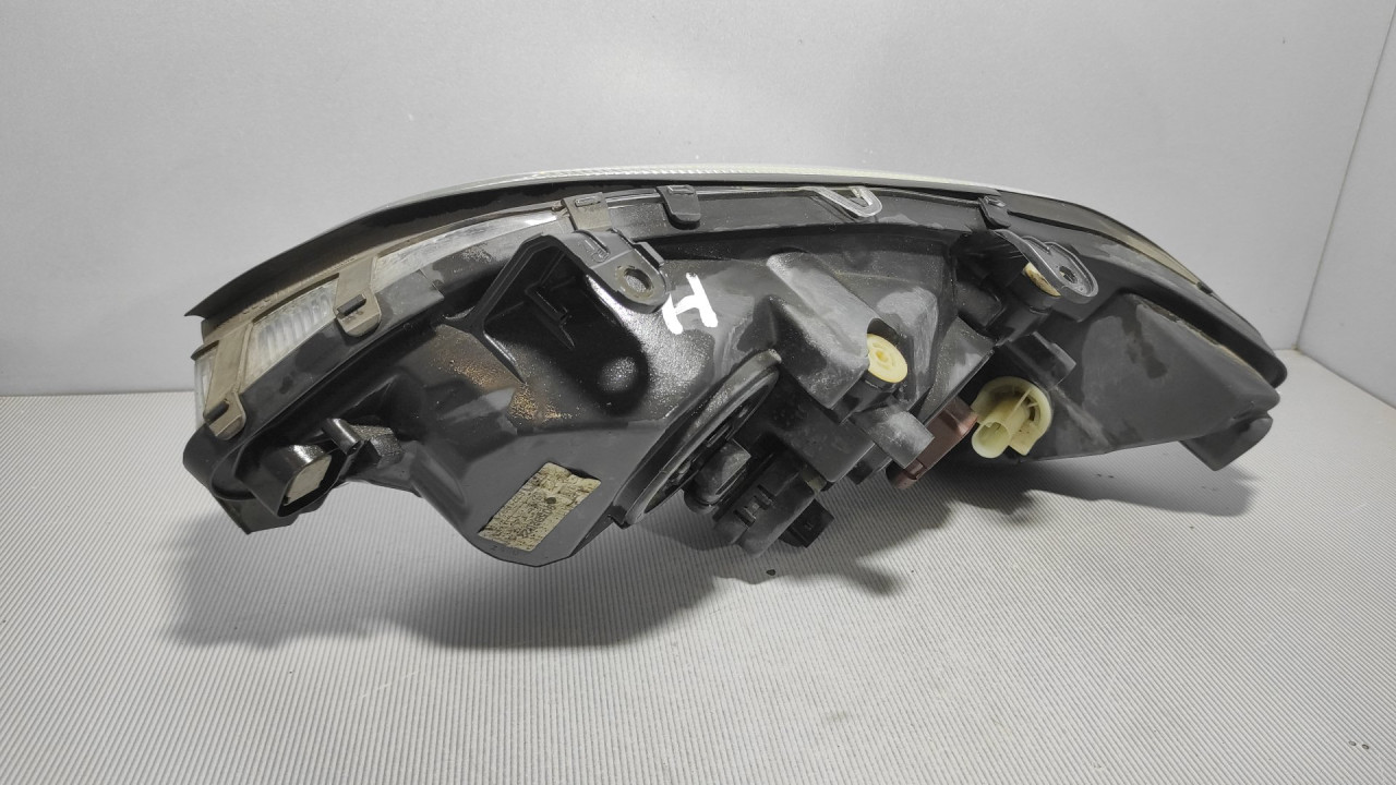 DIJELOVI FAR OPEL ZAFIRA > 99-05 90582022
