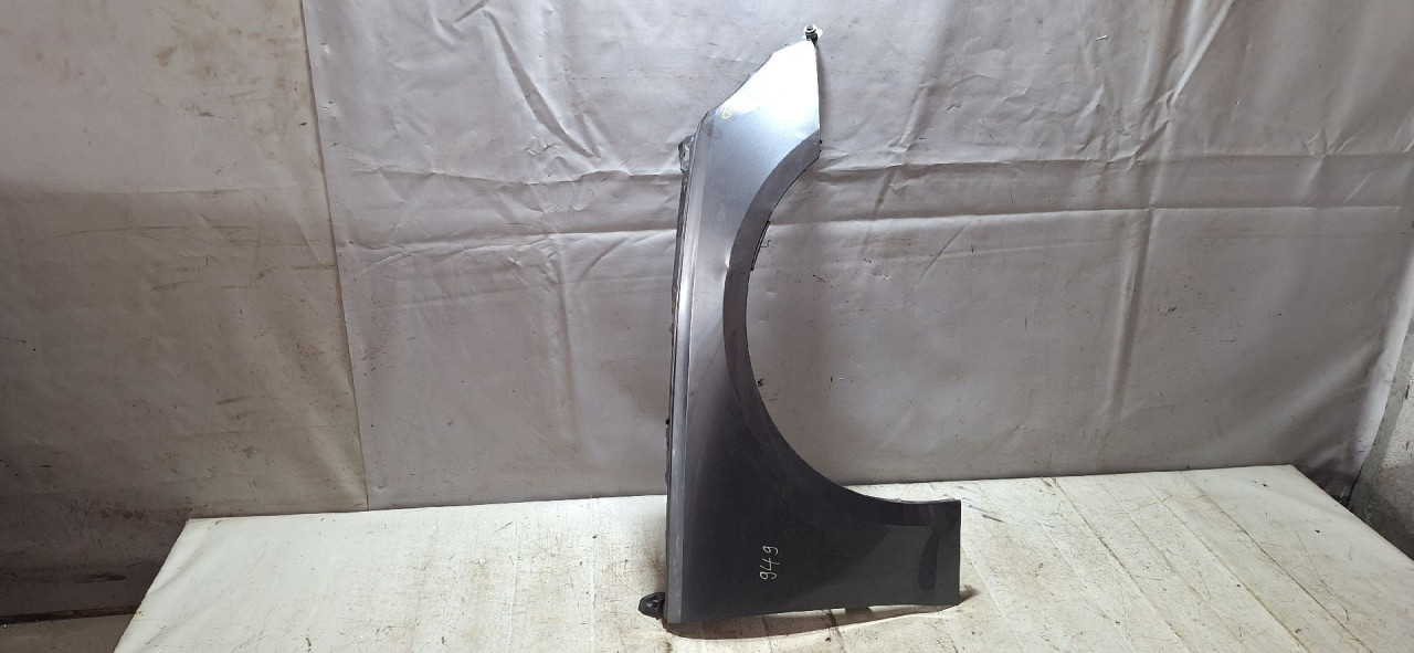 DIJELOVI BLATOBRAN AUDI A4 (B9) > 19- 8W0821106D