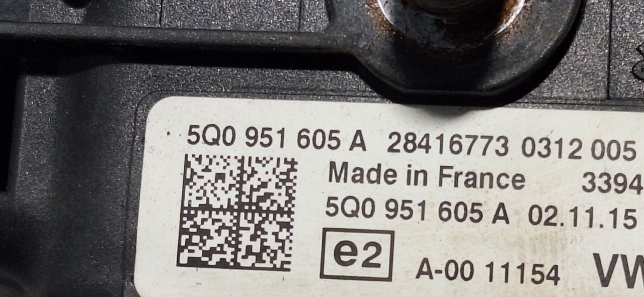 DIJELOVI ELEKTRONIKA ALARMA VW GOLF 7 > 12-16 5Q0951605A