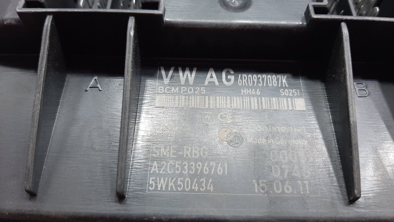 DIJELOVI KOMFORT ELEKTRONIKA VW POLO > 09-14 6R0937087K