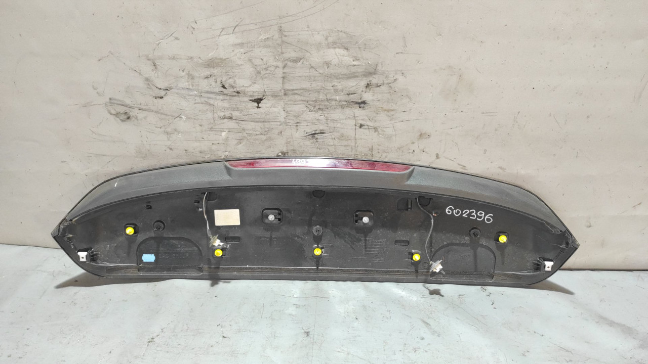 DIJELOVI SPOJLER AUDI Q3 > 15-18 8U0827933F
