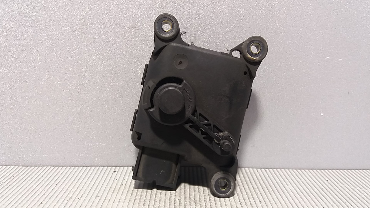 DIJELOVI MOTORIC VENTILATORA ROVER 75 > 00- 0132801150