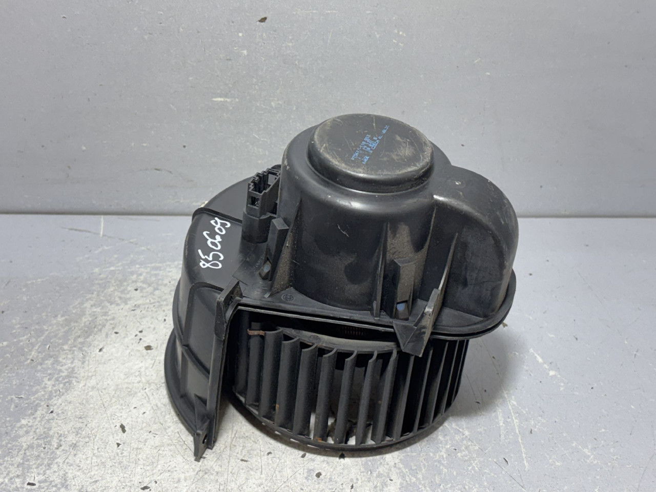 DIJELOVI VENTILATOR KABINE AUDI Q7 (4L) > 09-15 3.0