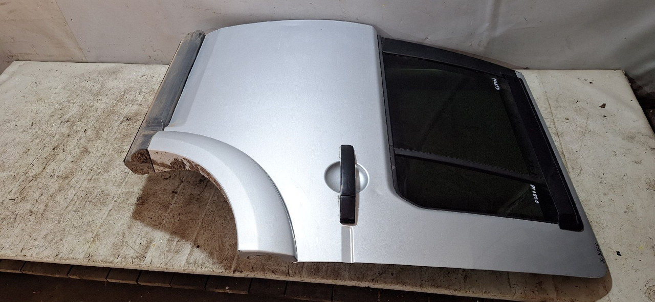 DIJELOVI VRATA LAND ROVER DISCOVERY > 10-14