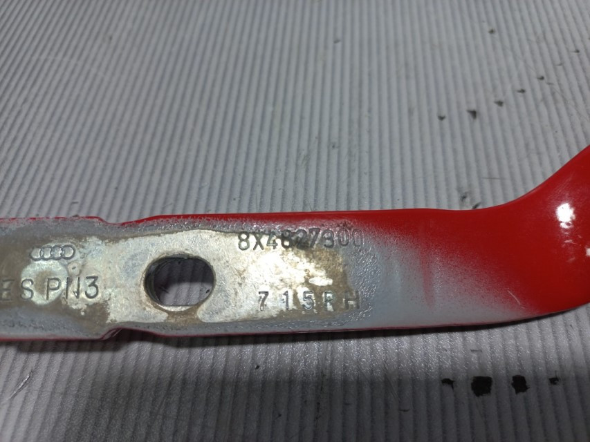 DIJELOVI BAGLAMA GEPEKA AUDI A1 > 14- 8X4827300