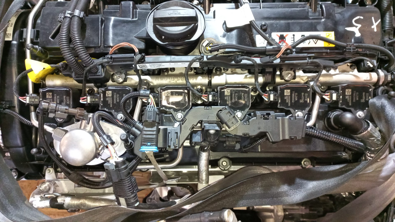 BOMBINA BMW X5 (G05) > 18- 77850002 864336005