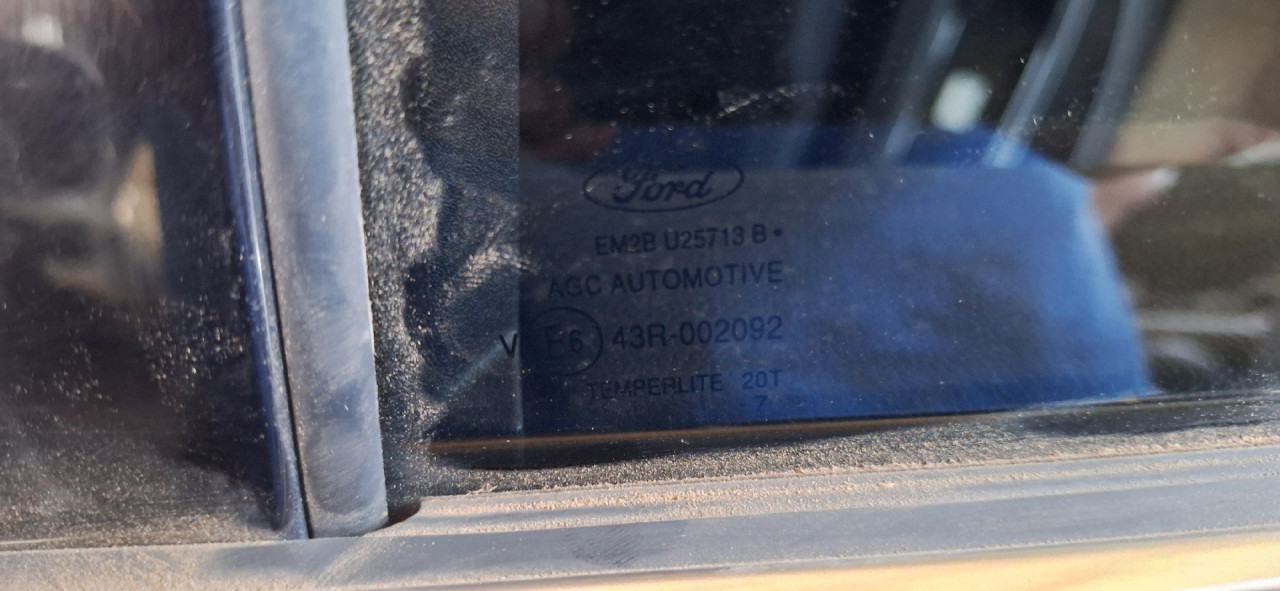 DIJELOVI STAKLO FORD GALAXY > 15-19 2.0