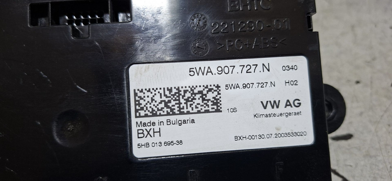 DIJELOVI ELEKTRONIKA MODUL SKODA OCTAVIA > 19- 2.0 5WA907727N