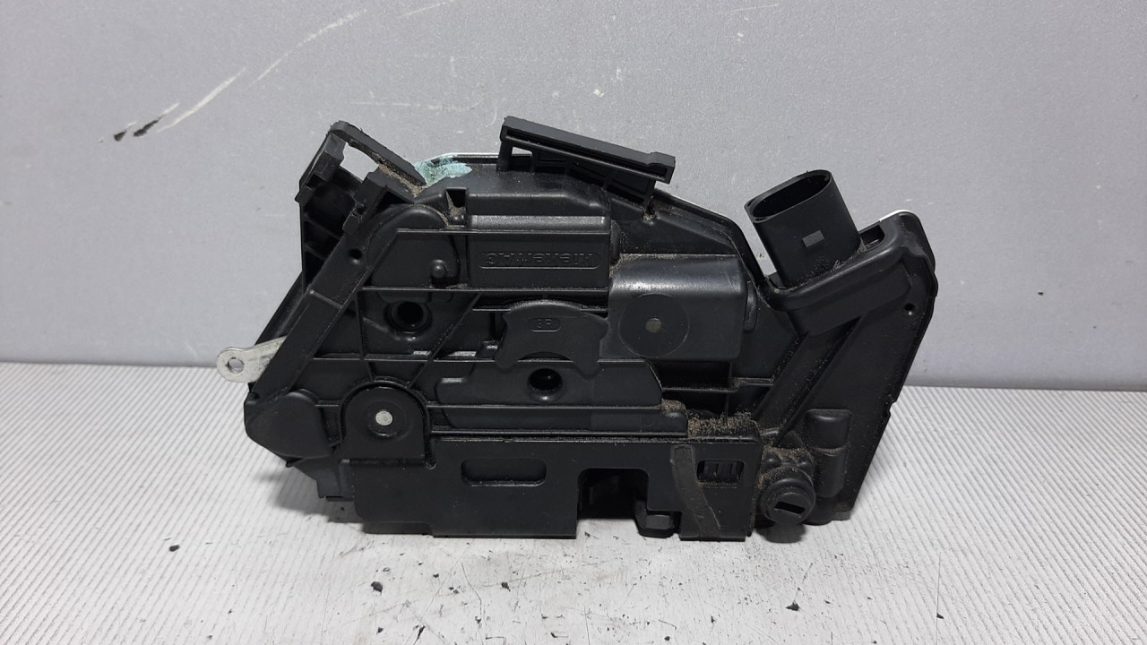 DIJELOVI BRAVA VRATA SEAT IBIZA > 08-12 6J0839016A