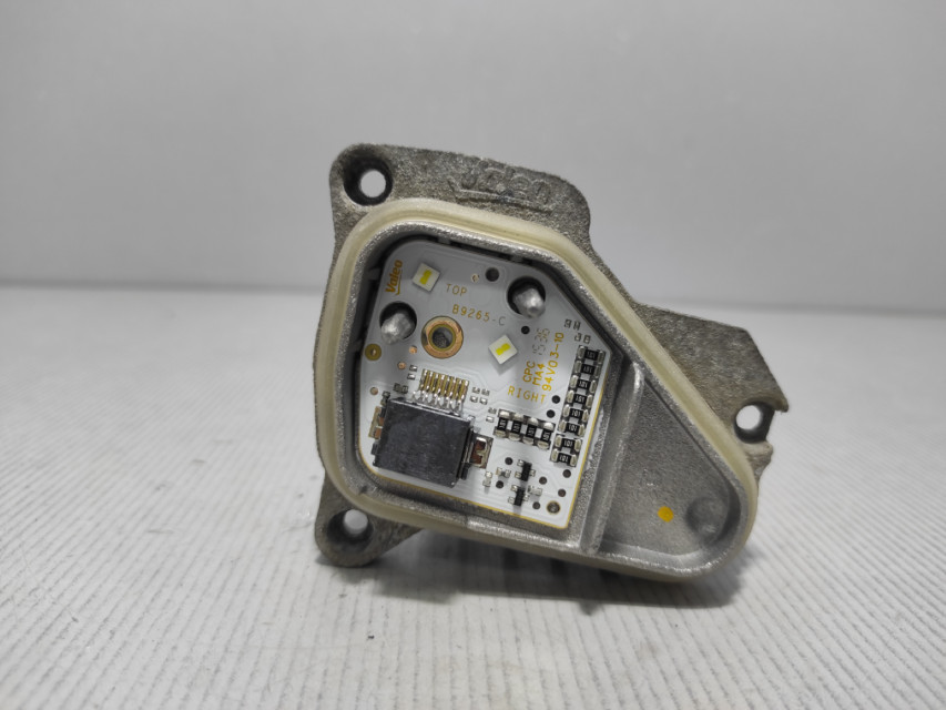 DIJELOVI BALAST FARA SEAT LEON > 13-16 5F0941476