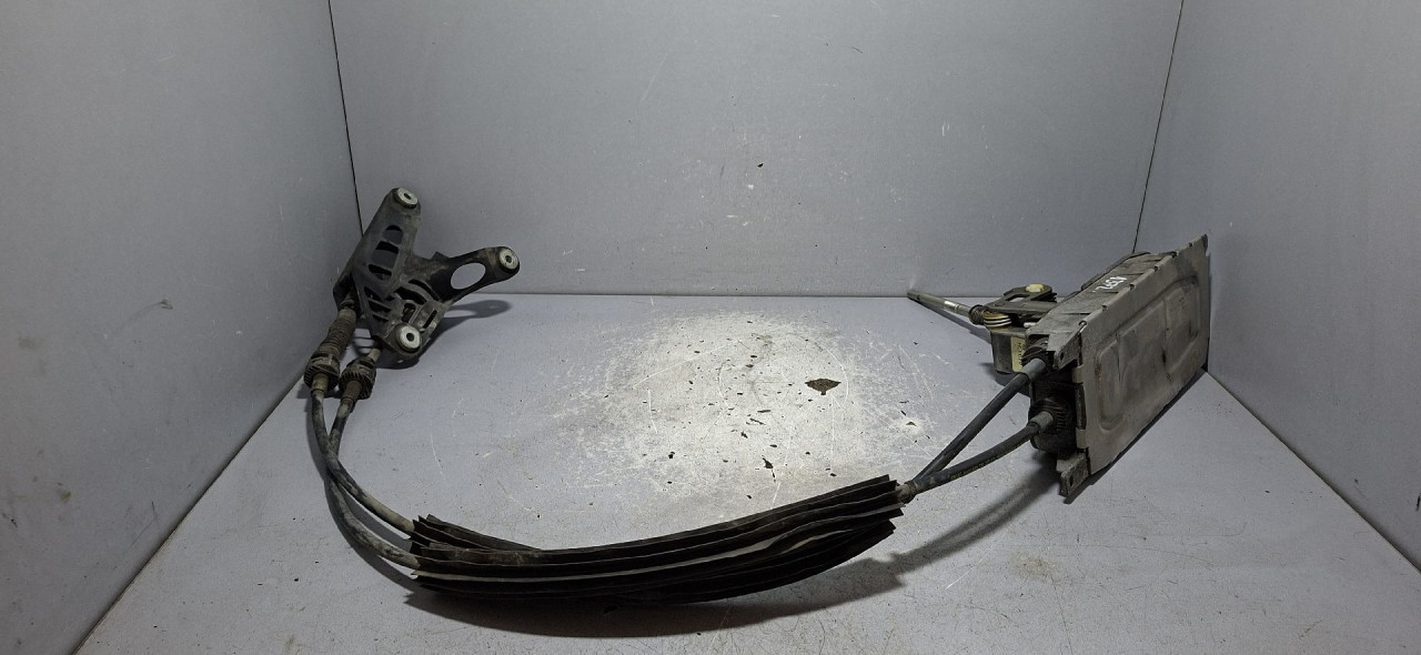 DIJELOVI SALTEBLA VW GOLF 6 > 08-12 1.6 1K0711049CH