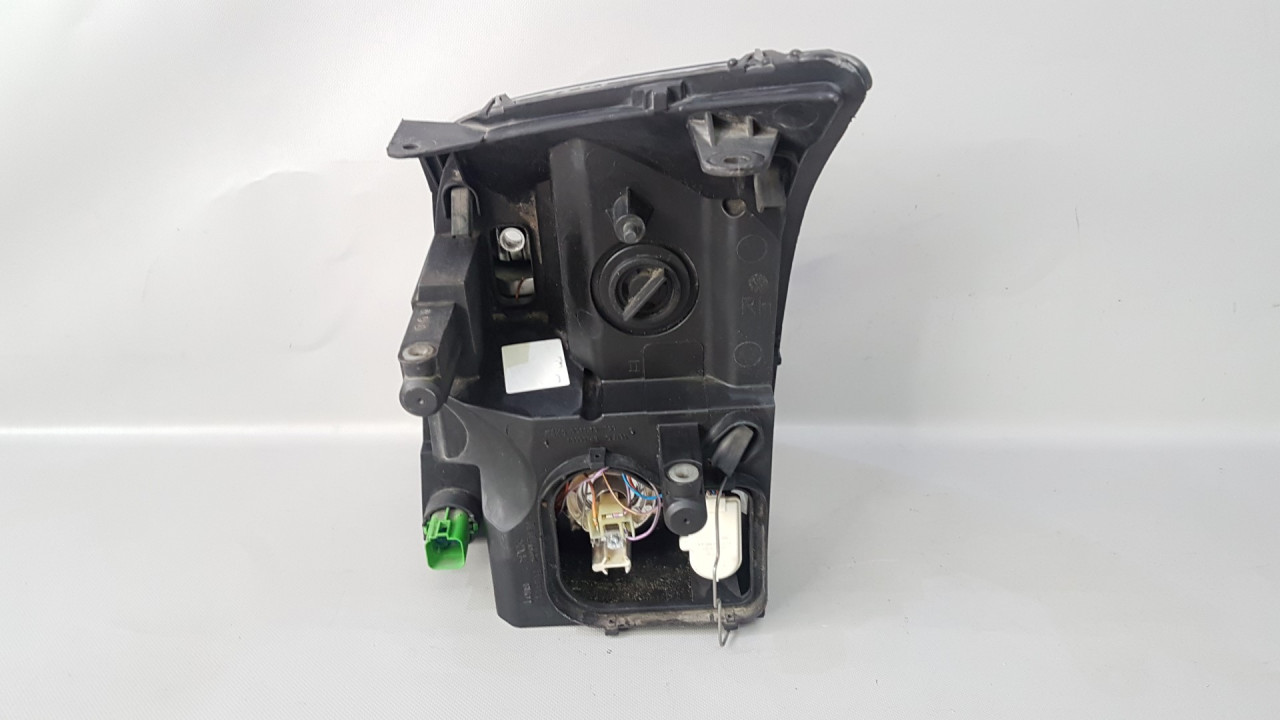 DIJELOVI FAR FORD TRANSIT > 06-13 6C1113W029