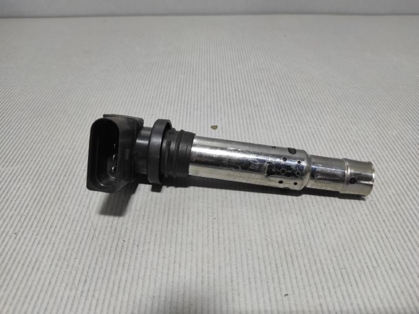 DIJELOVI BOMBINA VW PASSAT B7 > 10-14 036905715G