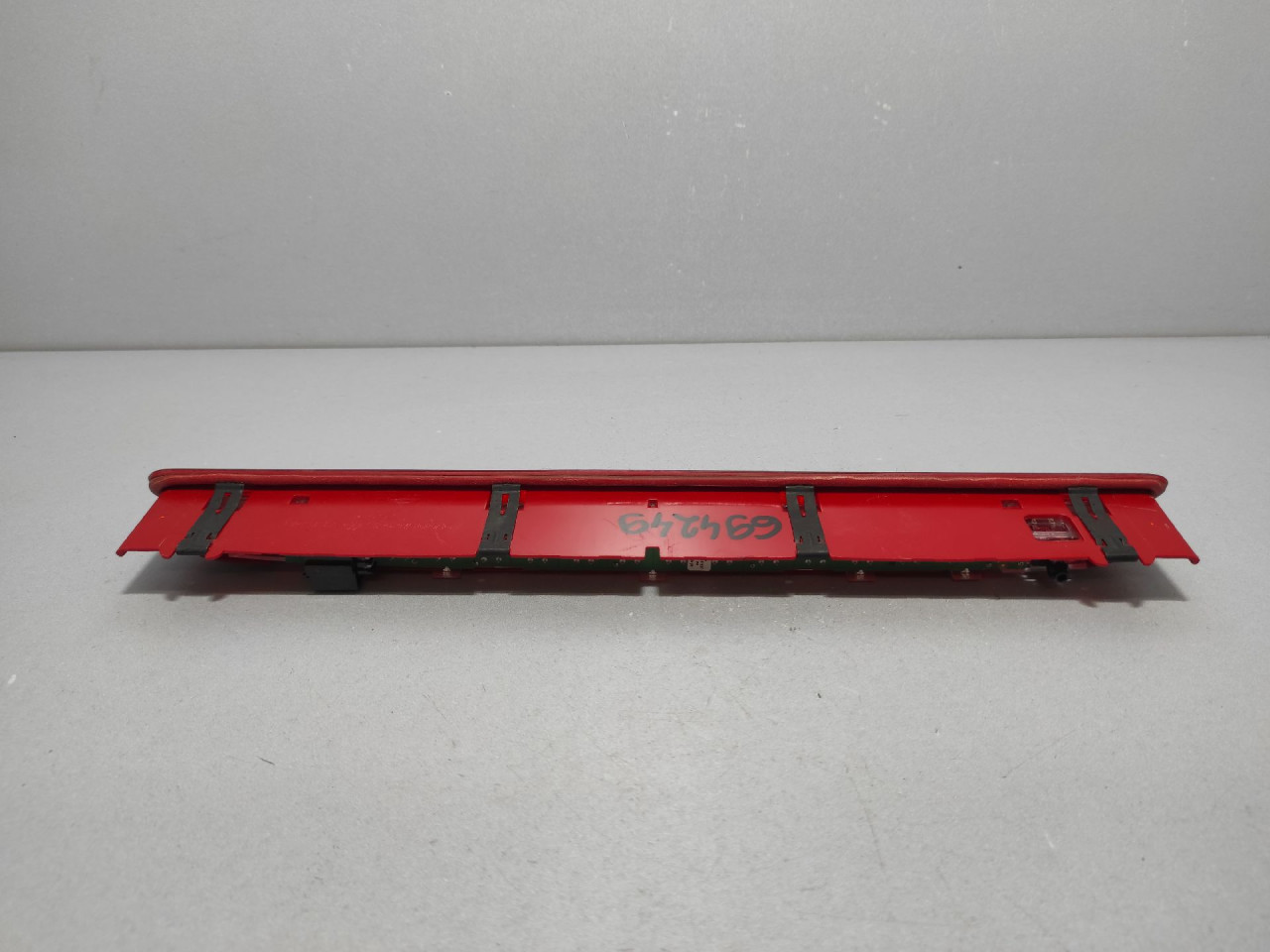 TRECE STOP SVJETLO VW GOLF 7 > 12-16 5K0945087D