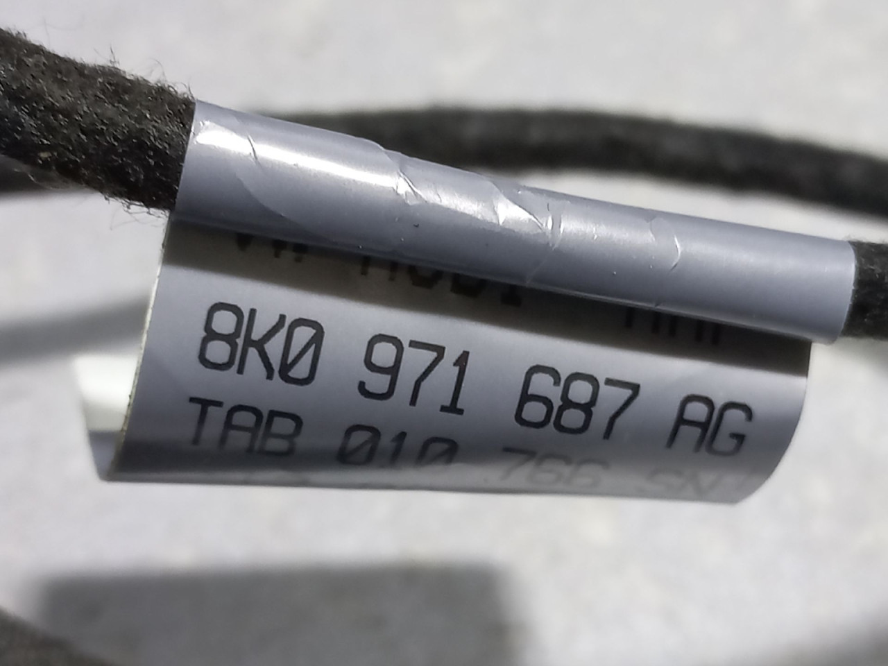INSTALACIJA AUDI A4 (B8) > 12-15 8K0971687AG