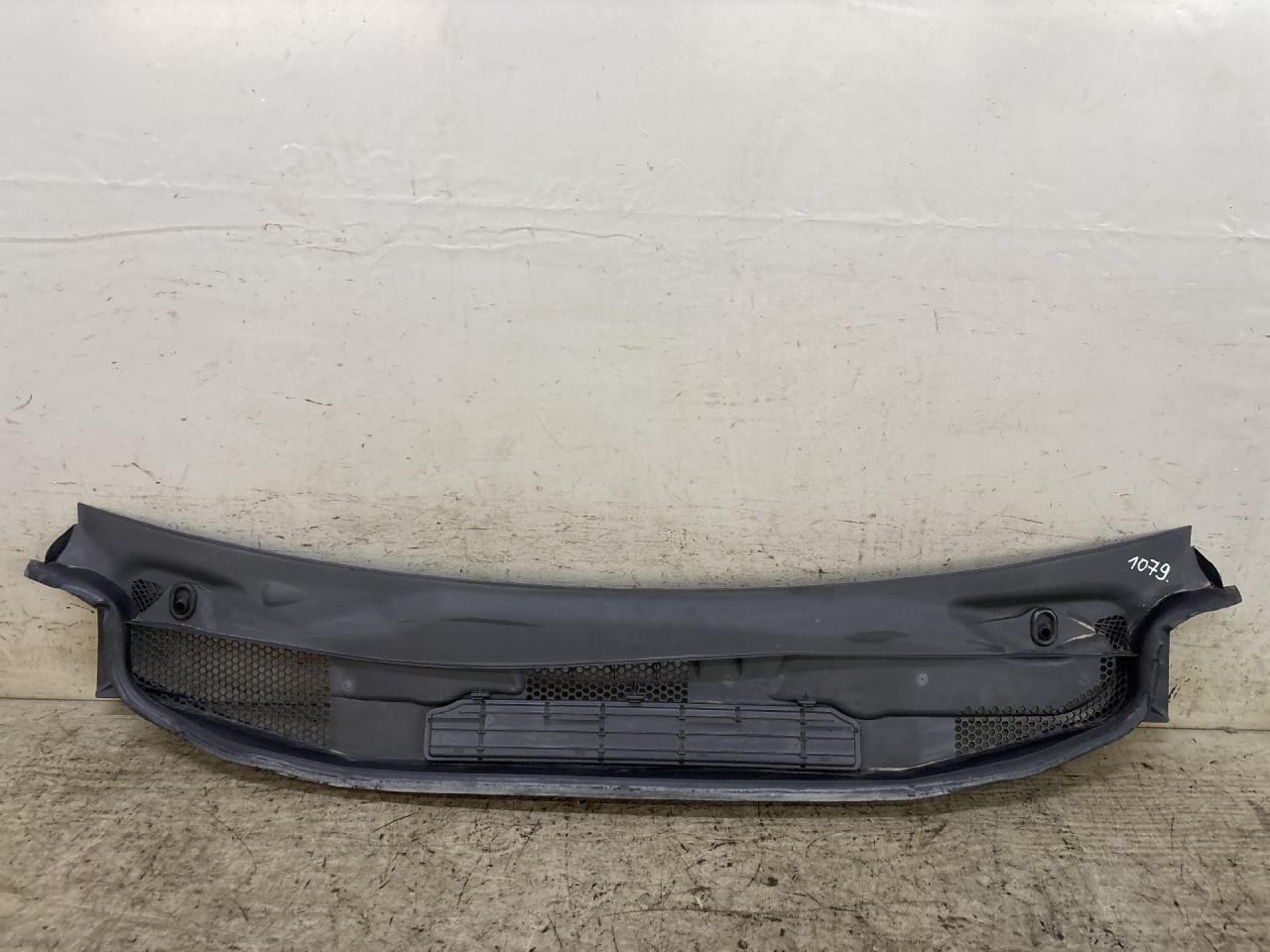 DIJELOVI PLASTIKA MERCEDES B KLASA (W245) > 05-08