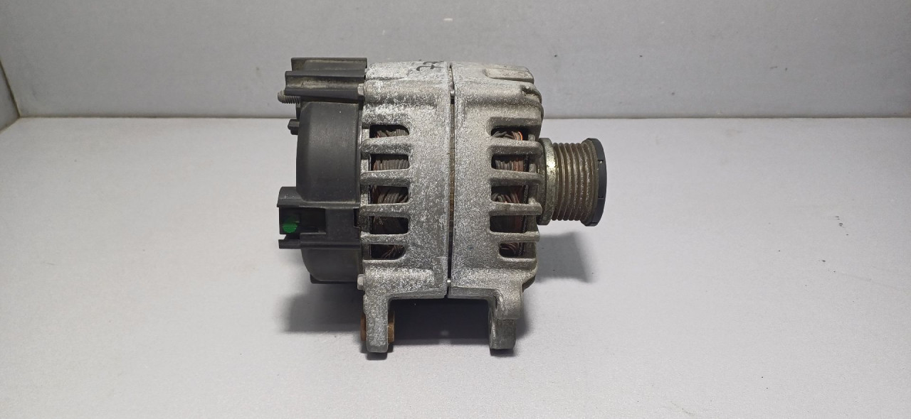 ALTERNATOR AUDI A4 (B8) > 12-15 04L903017A
