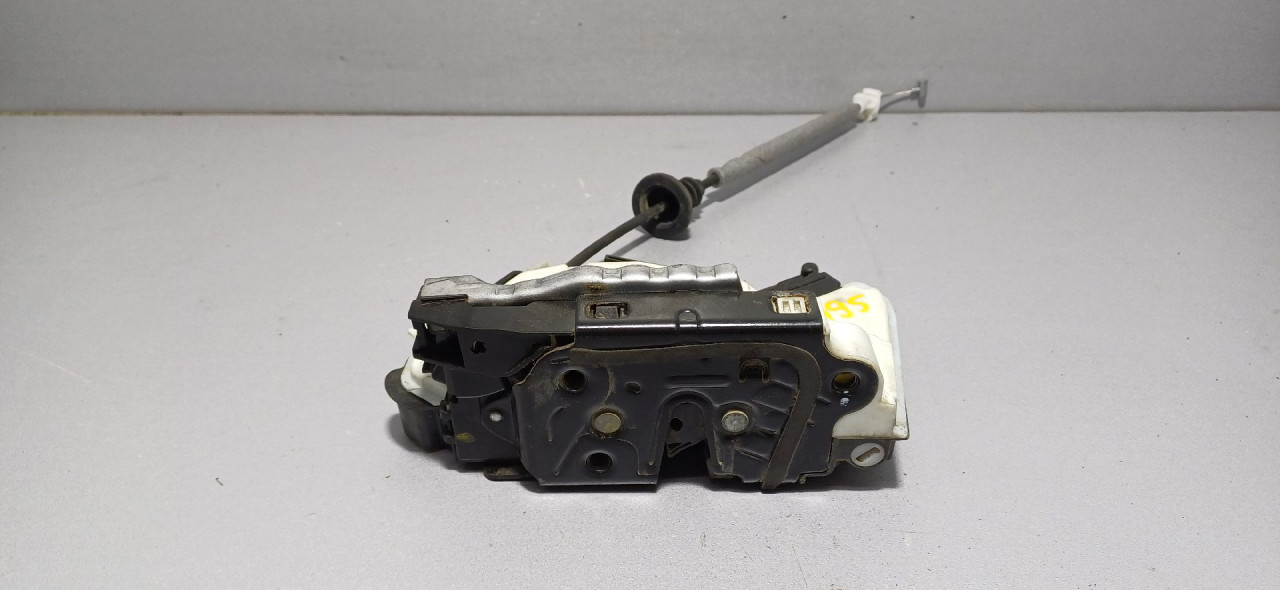 DIJELOVI BRAVA VRATA SKODA FABIA > 14- 6V0839015A