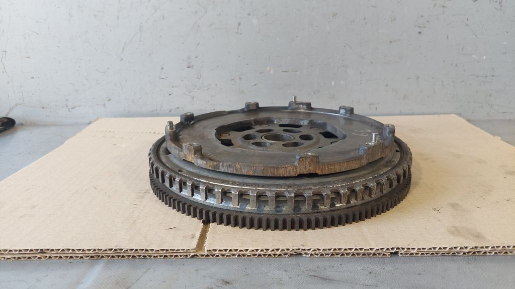 DIJELOVI ZAMAJAC NISSAN QASHQAI > 14-17 123104345R
